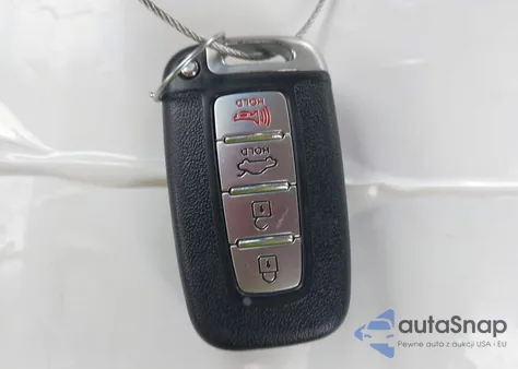 2011 Hyundai Genesis 4.6 from USA, damaged, VIN KMHGC4DF9BU124934